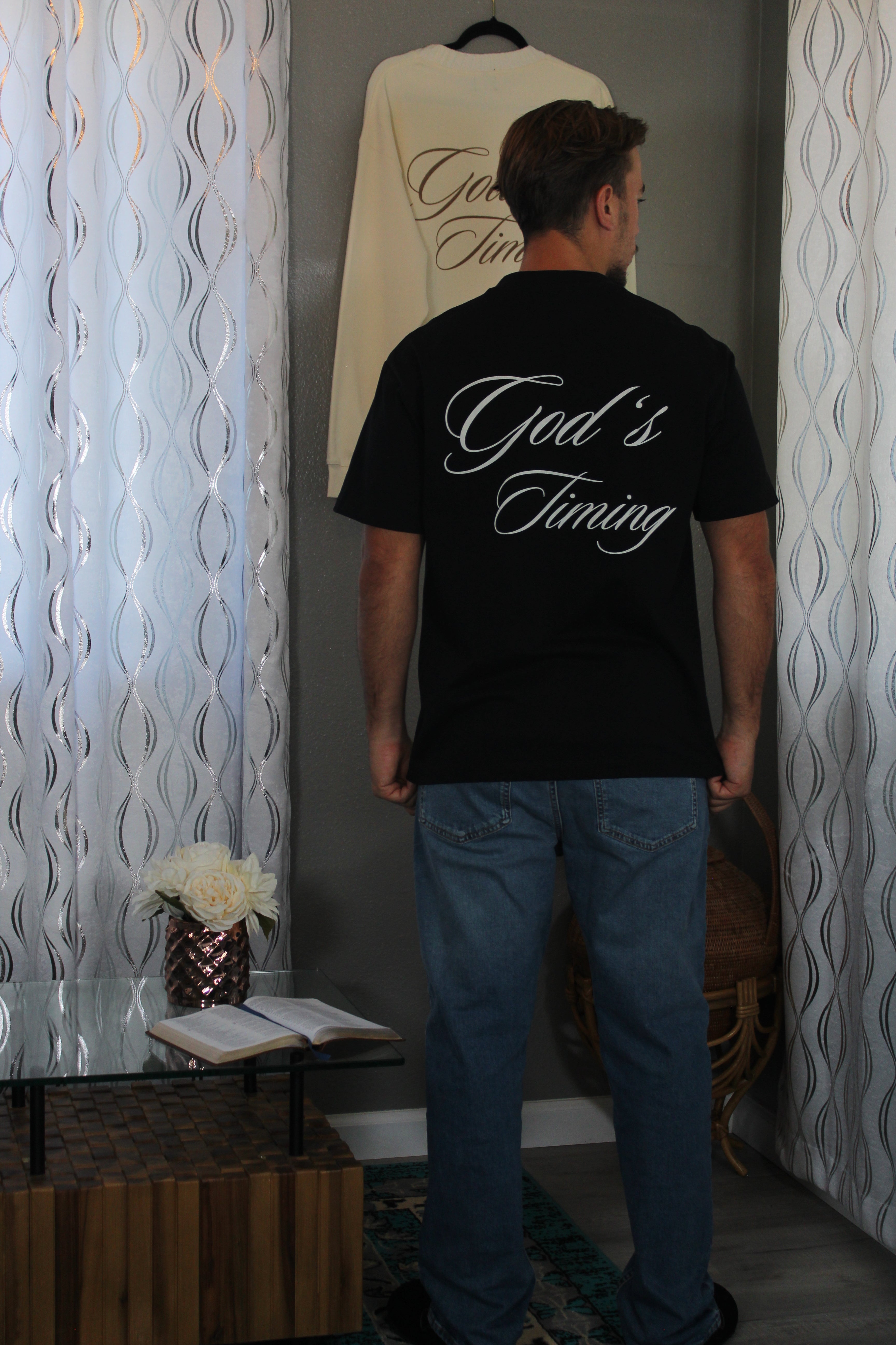 Unisex god's timing Oversized T-Shirt black