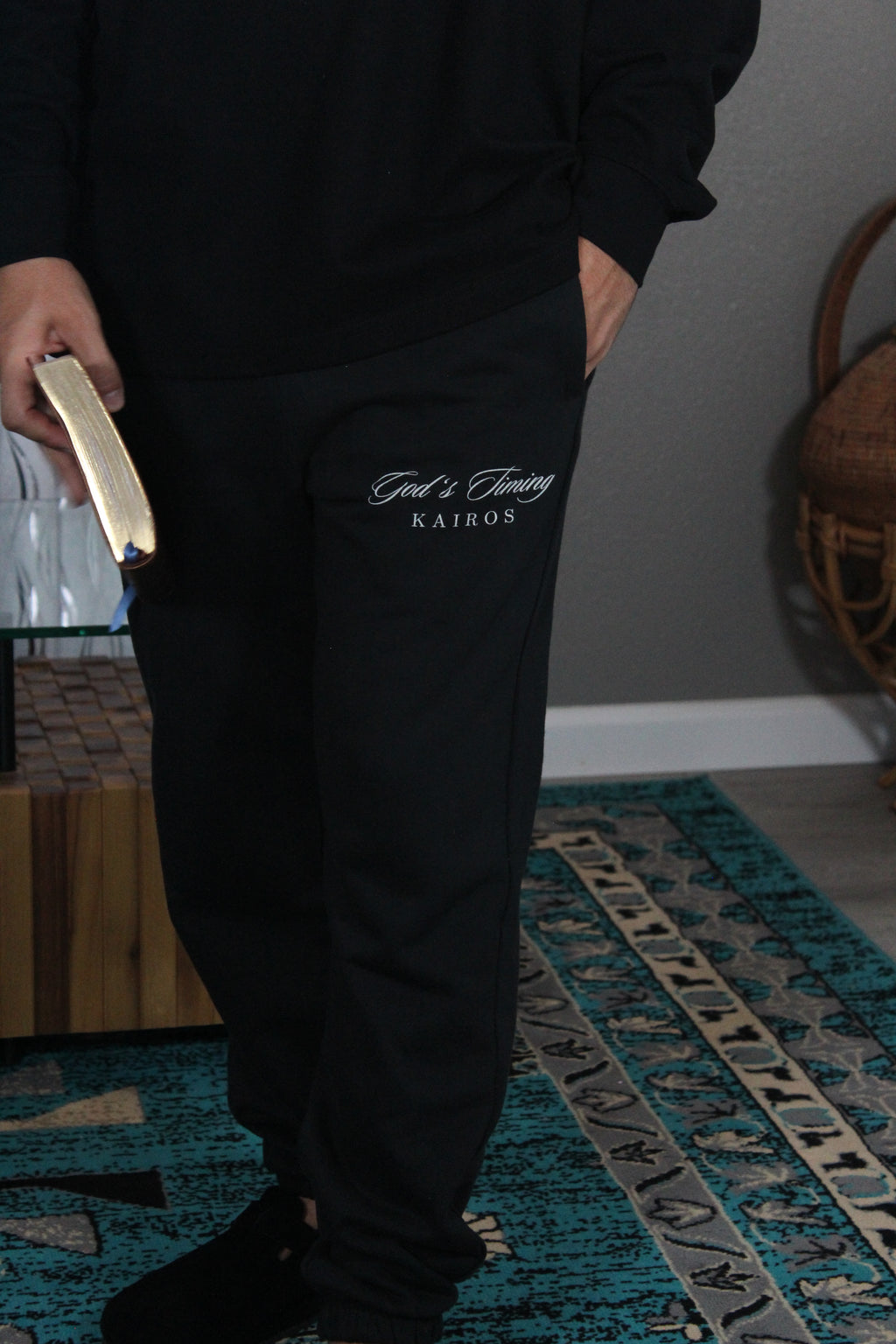 God's timing Essential Jogged Sweatpants Black